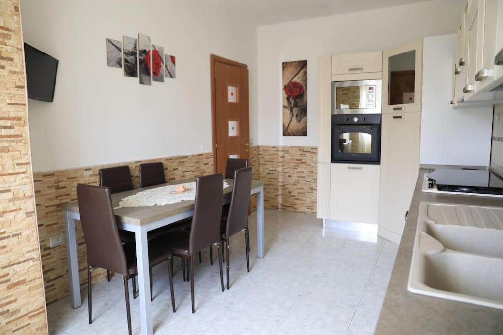 Apartamento Due Minuti Dal Mare Con Balcone Vista Mare Tropea Exterior foto