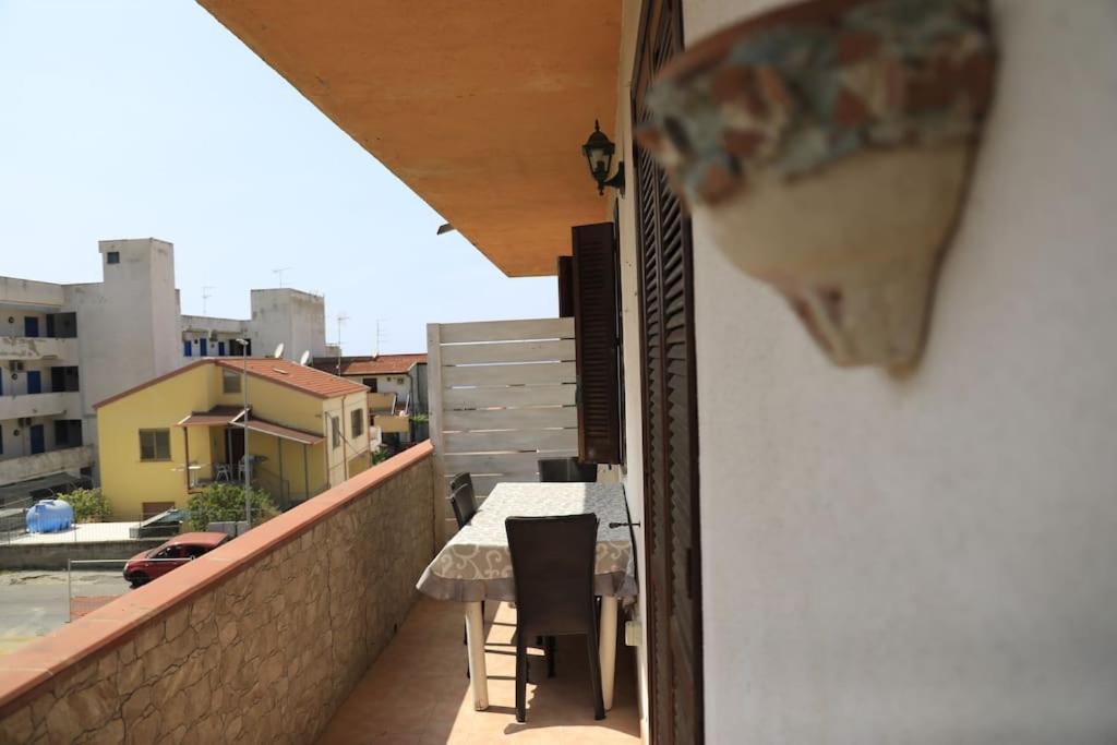Apartamento Due Minuti Dal Mare Con Balcone Vista Mare Tropea Exterior foto