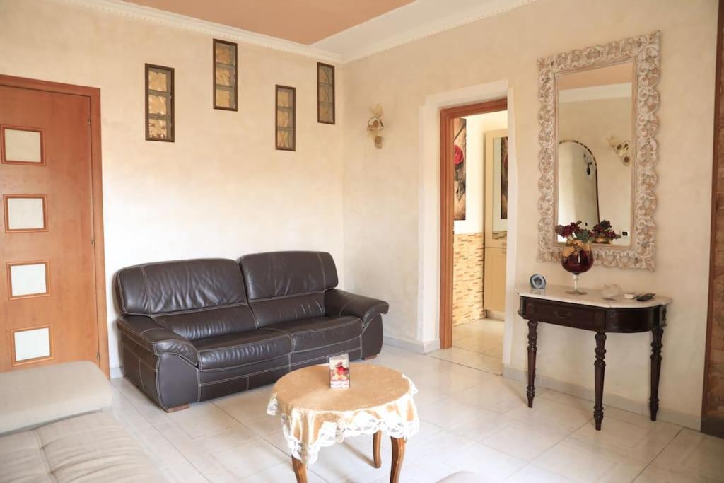 Apartamento Due Minuti Dal Mare Con Balcone Vista Mare Tropea Exterior foto