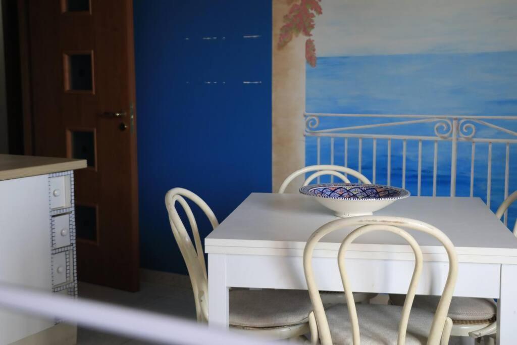 Apartamento Due Minuti Dal Mare Con Balcone Vista Mare Tropea Exterior foto